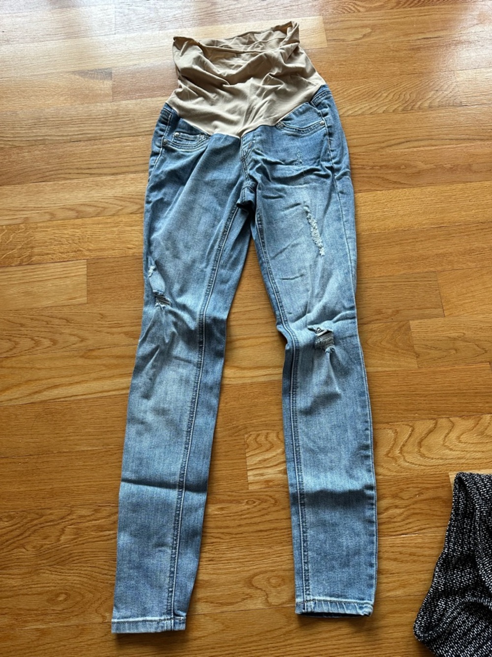 Maternity Jeans XS Skinny with Tan Panel